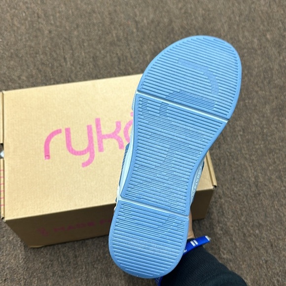 RYKÄ TAKE CHARGE - Picture 8 of 10